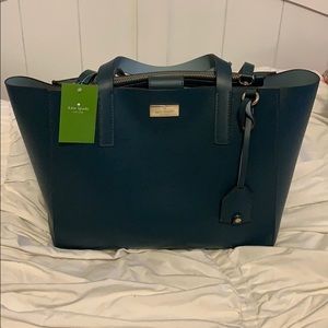 NWT Small nelle Kate Spade
